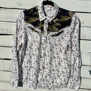 Ariat Snap Western Shirt | Camo & Cowboys